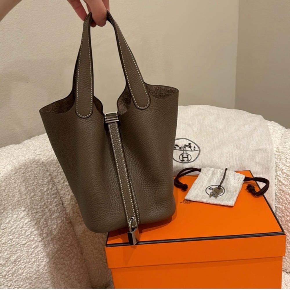 Hermes Picotin Lock 18 PM Etoupe